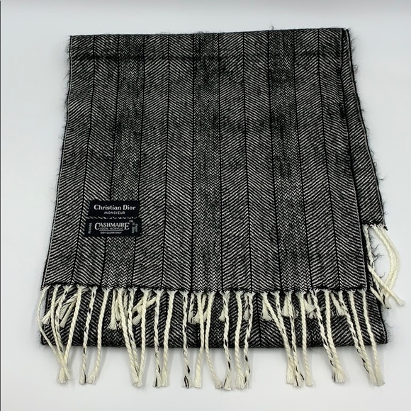 New Vintage Dior Scarf - Picture 16 of 16